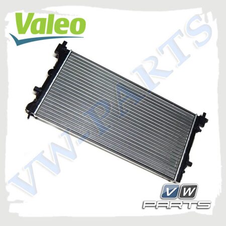 Радиатор системы охлаждения VALEO 701522