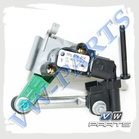 Датчик дорожного просвета передний правый VAG 7P0616214