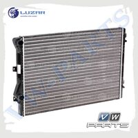 Радиатор системы охлаждения LUZAR LRC1811J