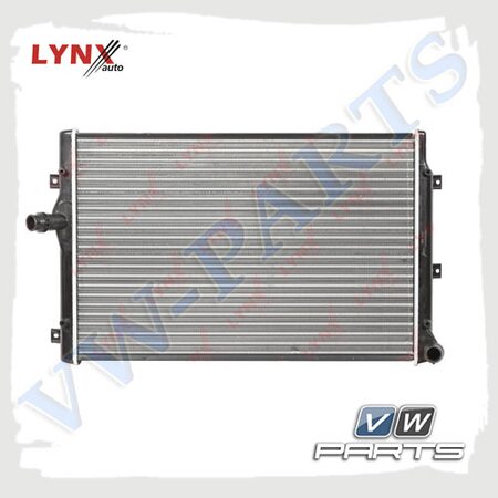Радиатор системы охлаждения LYNXauto RM-2259