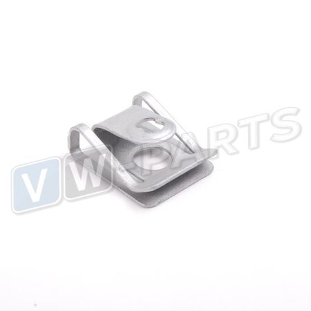 Гайка вставная VAG 8K0805922A