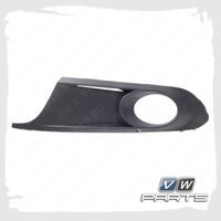 Решетка противотуманной фары левая VAG 5C6853665A9B9