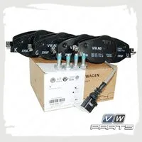 Колодки тормозные передние VAG 8V0698151S